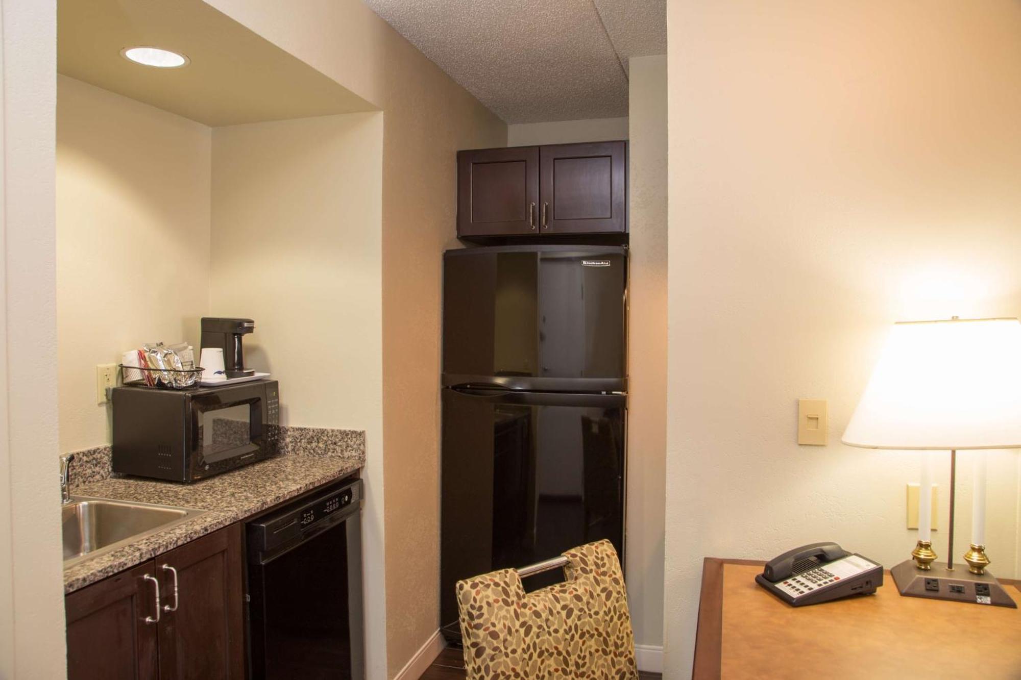 Hampton Inn & Suites Albany-Downtown Bagian luar foto